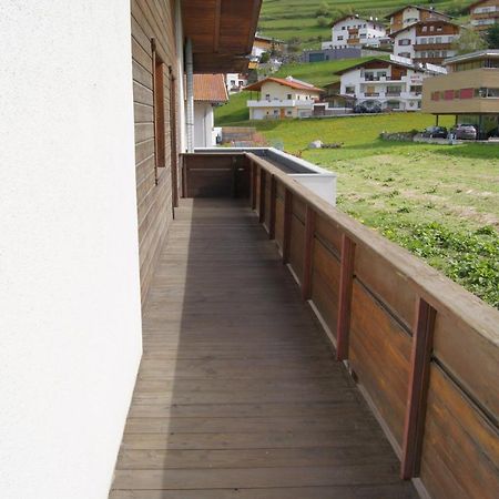 Ferienhaus Peter Spoettl 瑙德斯 客房 照片